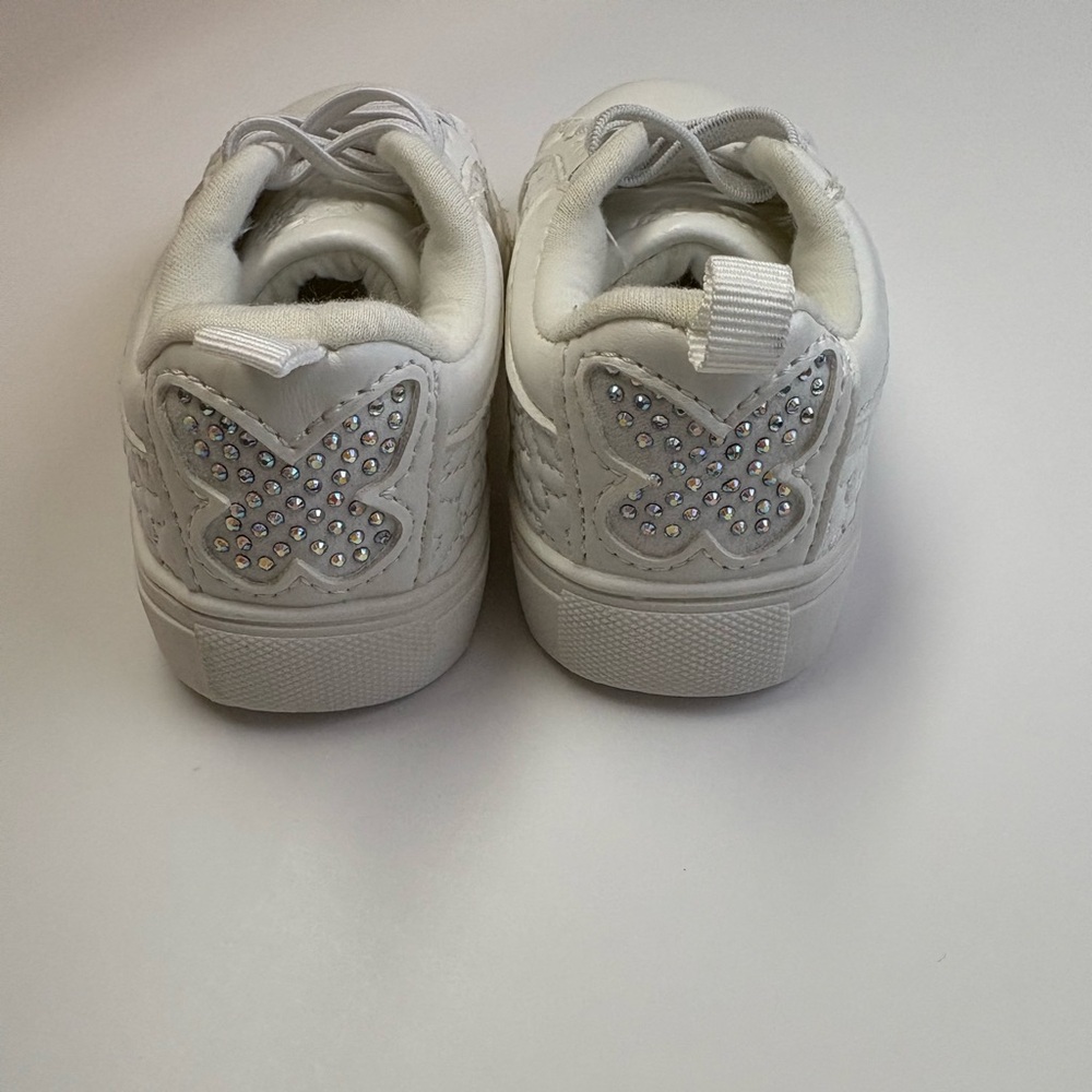 Vince Camuto White slip on court  Sneakers rhinestone butterfly toddler size 5